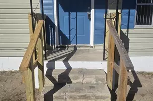 701 W Beresford Rd, Deland, FL 32720 - Photo 2