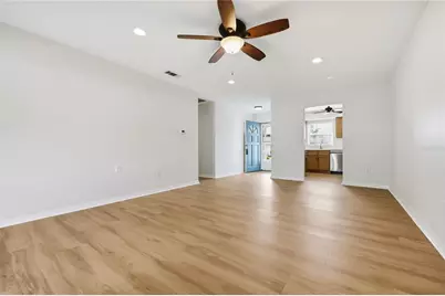 249 N Hill Avenue #30, Deland, FL 32724 - Photo 6