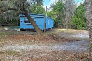 27721 Nancy Ave, Paisley, FL 32767 - Photo 6