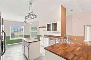 905 Northern Oaks Terrace, Deland, FL 32724 - Photo 8
