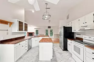 905 Northern Oaks Terrace, Deland, FL 32724 - Photo 10