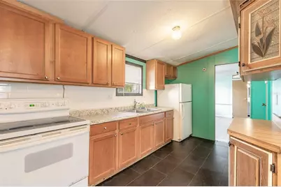 1051 Green Acres Circle N, South Daytona, FL 32119 - Photo 10