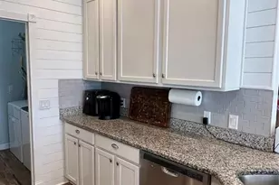 221 Asterbrooke Dr, Deland, FL 32724 - Photo 14