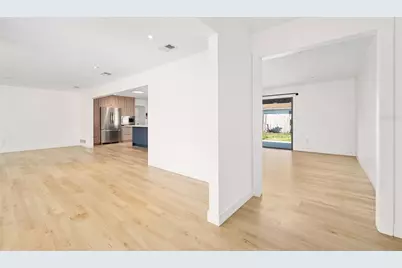 2 Avenue Bonita, Ormond Beach, FL 32174 - Photo 2