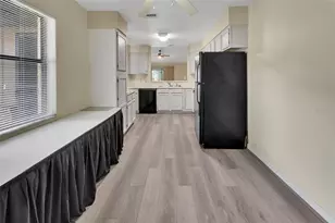 526 Hemingway Ct, Deland, FL 32720 - Photo 16