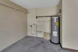 526 Hemingway Ct, Deland, FL 32720 - Photo 26