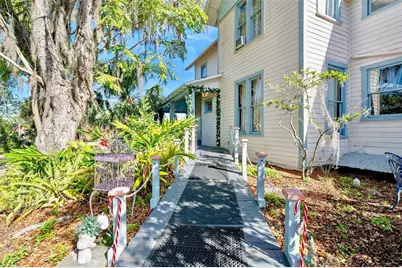 228 W Howry Avenue, Deland, FL 32720 - Photo 40