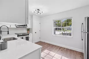 2707 Knollwood Trail, Eustis, FL 32726 - Photo 10