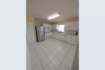 6737 Tulipan, Fort Pierce, FL 34951 - Photo 4