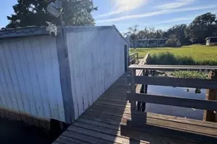 1617 Lakeside Dr, Deland, FL 32720 - Photo 4