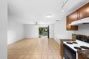 991 Centennial Ave, Deltona, FL 32738 - Photo 10