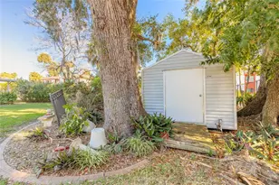 935 Big Tree Rd, South Daytona, FL 32119 - Photo 42