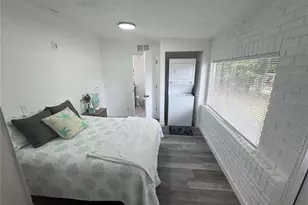 1215 N Boston Ave, Deland, FL 32724 - Photo 36