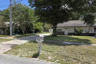 915 Marlboro Dr, Deland, FL 32724 - Photo 2
