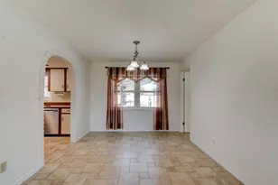 614 English Oaks Dr, Port Orange, FL 32127 - Photo 6