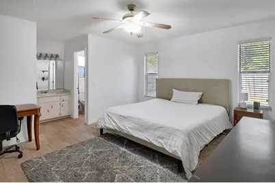 921 Village Lake Drive N, Deland, FL 32724 - Photo 12