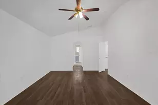 916 Nancy Ct, Kissimmee, FL 34759 - Photo 8
