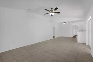 916 Nancy Ct, Kissimmee, FL 34759 - Photo 20