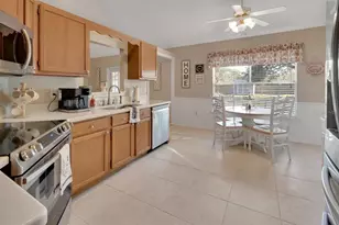 1449 7th Ave, Deland, FL 32724 - Photo 8