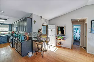 52 York Ct, Kissimmee, FL 34758 - Photo 2