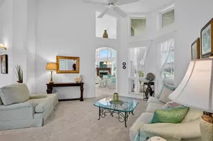 19 Cleveland Ct, Palm Coast, FL 32137 - Photo 10