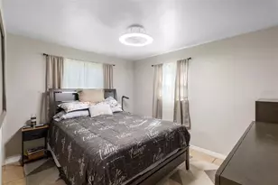 389 Park Ave, Orange City, FL 32763 - Photo 8