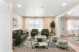 389 Park Ave, Orange City, FL 32763 - Photo 6