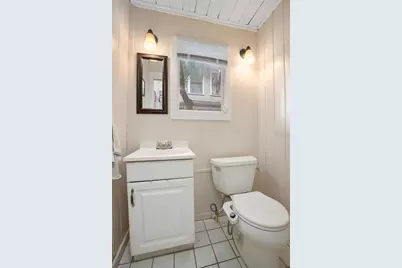 206 W Wisconsin Avenue, Deland, FL 32720 - Photo 12