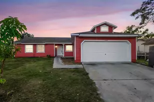 2930 Surf Dr, Deltona, FL 32738 - Photo 1