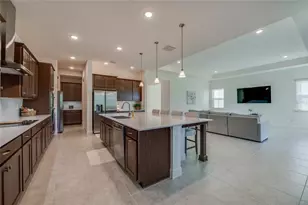 1018 Flopshot Cir, Daytona Beach, FL 32124 - Photo 12