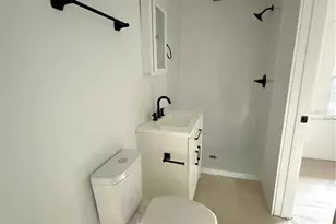 221 N Sans Souci Ave, Deland, FL 32720 - Photo 10