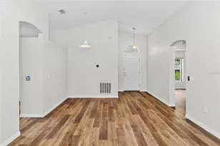 342 Dahoon Holly Dr, Daytona Beach, FL 32117 - Photo 6