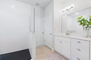 553 Venetian Palms Blvd, New Smyrna Beach, FL 32168 - Photo 16