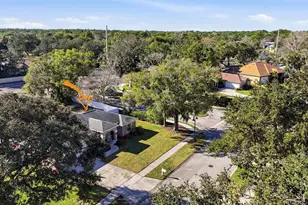 6004 Sawgrass Point Dr, Port Orange, FL 32128 - Photo 6