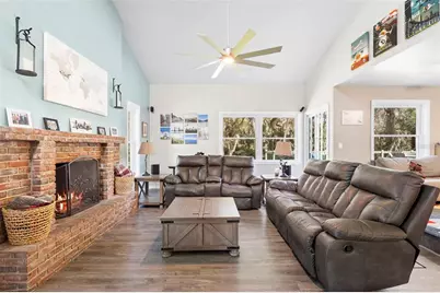 385 E Country Circle Drive, Port Orange, FL 32128 - Photo 4