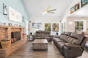 385 E Country Circle Dr, Port Orange, FL 32128 - Photo 4