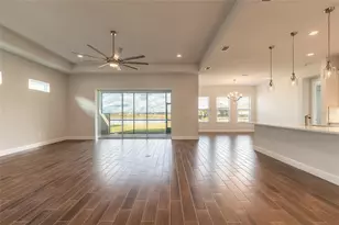 301 Aquamarine Wy, Daytona Beach, FL 32124 - Photo 4