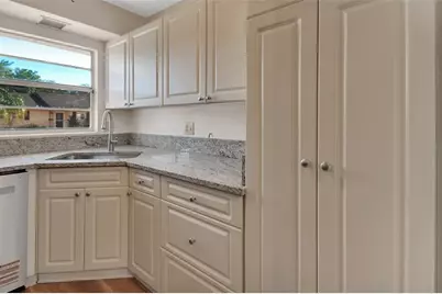 3 Villa Villar Court #30, Deland, FL 32724 - Photo 8