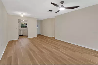 3 Villa Villar Court #30, Deland, FL 32724 - Photo 2