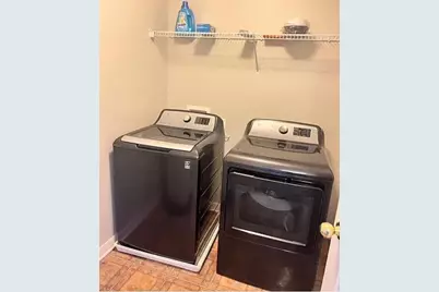 4407 Tuscan Loon Drive, Tampa, FL 33619 - Photo 8