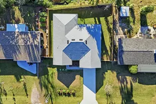 402 Oliver Dr, New Smyrna Beach, FL 32168 - Photo 46