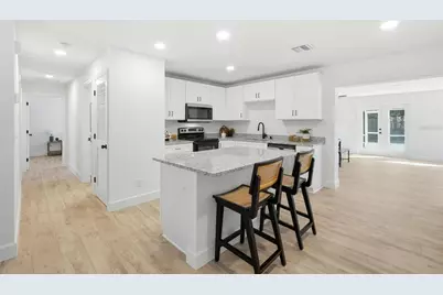 516 S Park Avenue, Orange City, FL 32763 - Photo 8