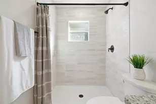 516 S Park Ave, Orange City, FL 32763 - Photo 12