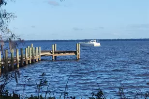 384 Crescent Lake Shore Dr, Crescent City, FL 32112 - Photo 4