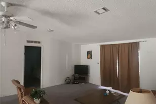 384 Crescent Lake Shore Dr, Crescent City, FL 32112 - Photo 6