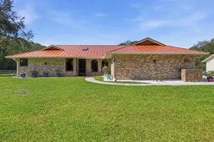 460 Spring Forest Dr, New Smyrna Beach, FL 32168 - Photo 2