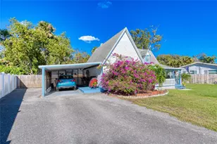 8 E Magnolia Ave, Port Orange, FL 32127 - Photo 4