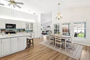 132 Sea St, New Smyrna Beach, FL 32168 - Photo 6