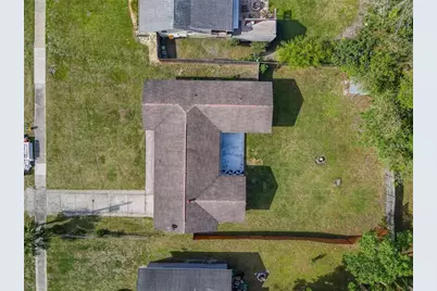 243 S Hull Avenue, Deland, FL 32720 - Photo 40