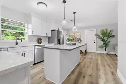 225 W Volusia Avenue, Deland, FL 32720 - Photo 10